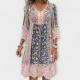 Casey - Boho suknelė su nėriniais ir vintage gėlių raštu