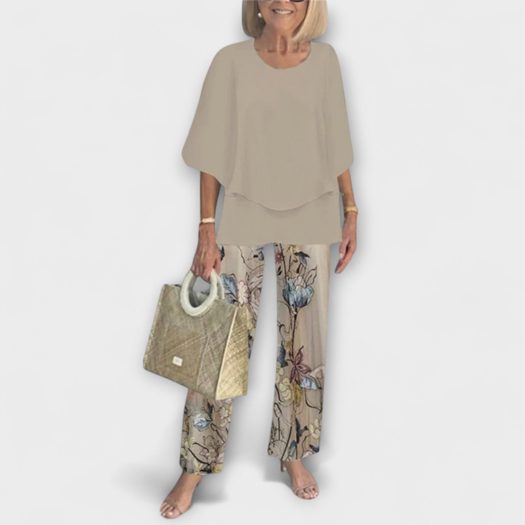 Rosamund - Modernus komplektas su patogia bluze ir kelnėmis
