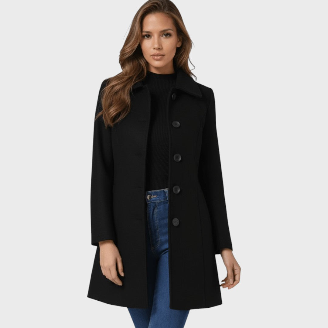 Helena – Minimalistinė elegancija kiekviename smulkmenoje