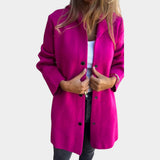 Karolina - Maloni mygtukų striukė