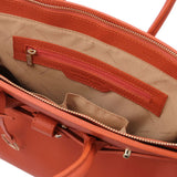 TL Bag - Odinė rankinė su auksinėmis detalėmis